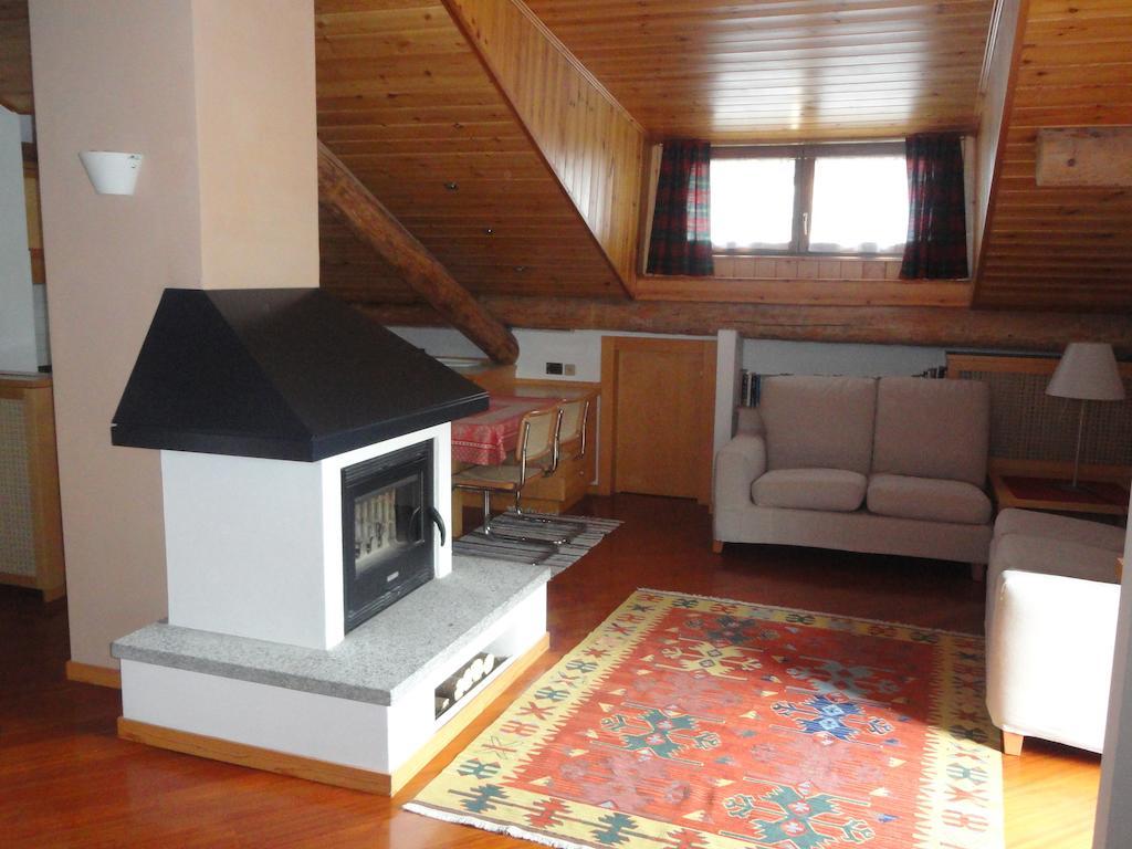 La Casa Di Armando Aparthotel Bormio Kültér fotó